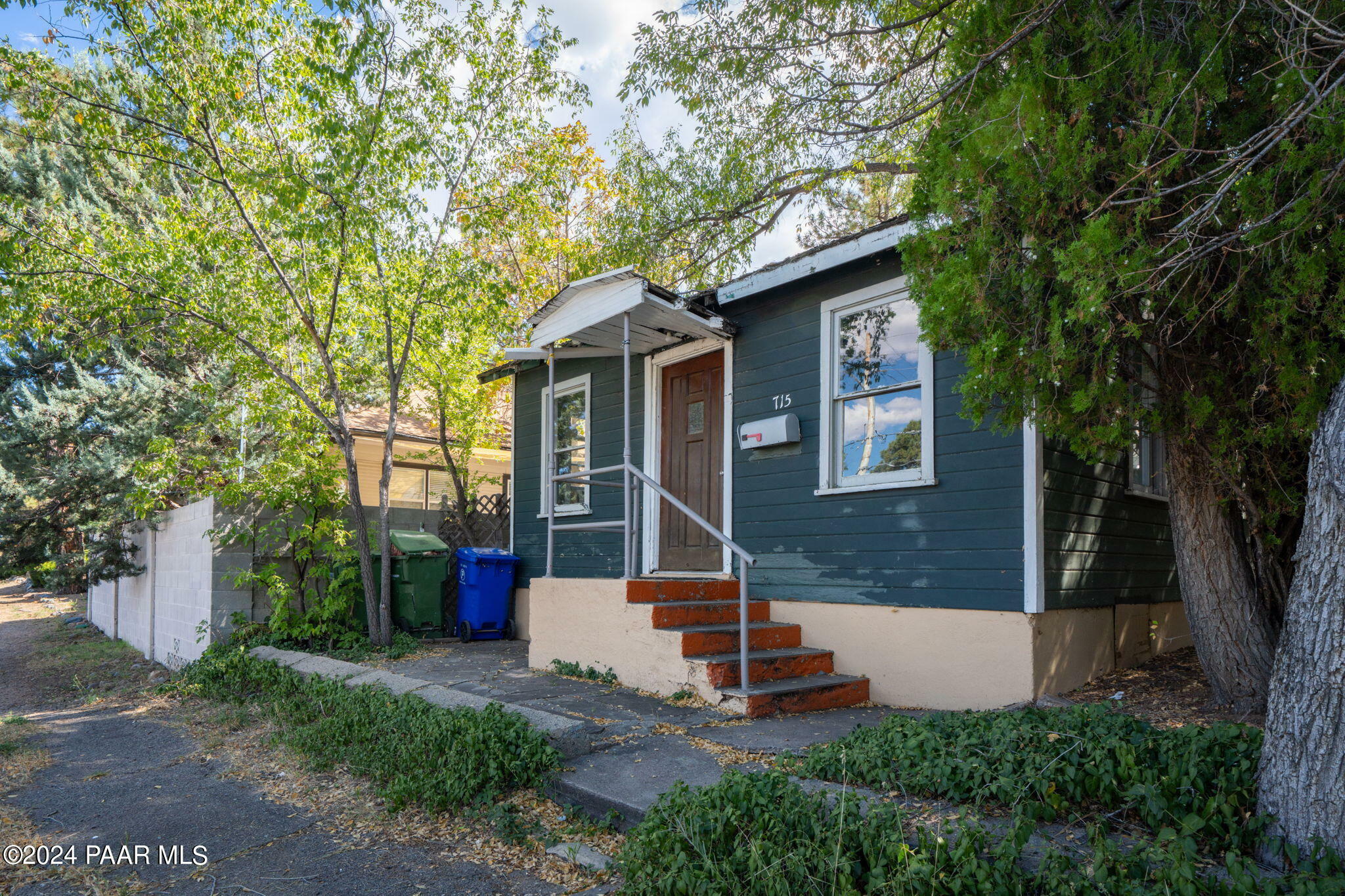 713 W Gurley Street  Prescott AZ 86305 photo