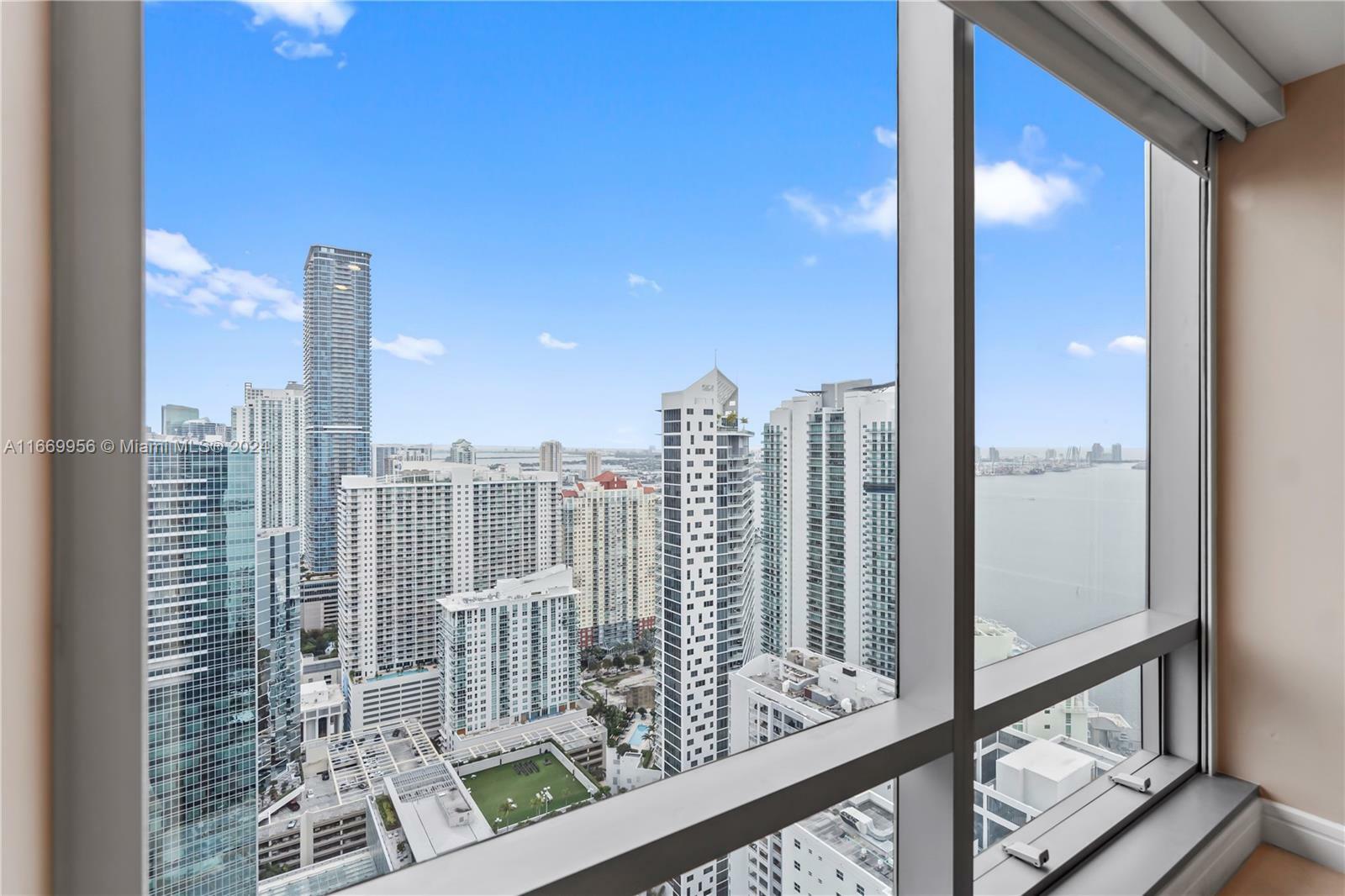 Property Photo:  1425 Brickell Ave 44D  FL 33131 