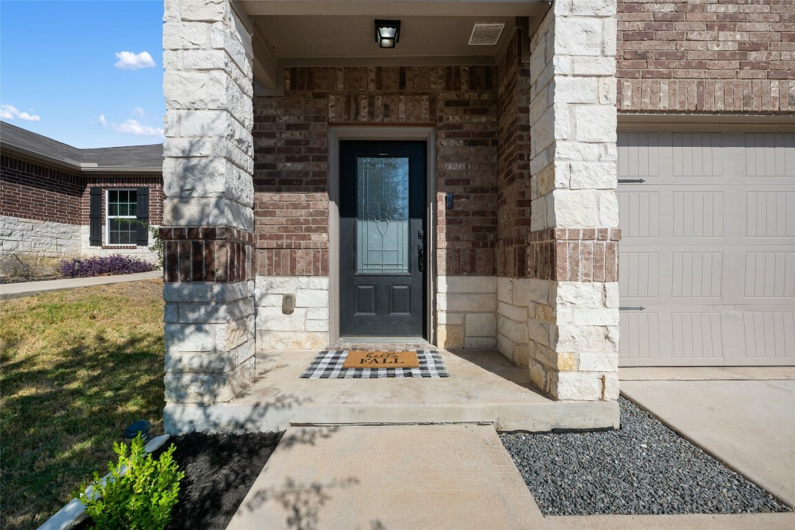 Property Photo:  13512 William McKinley Way  TX 78653 