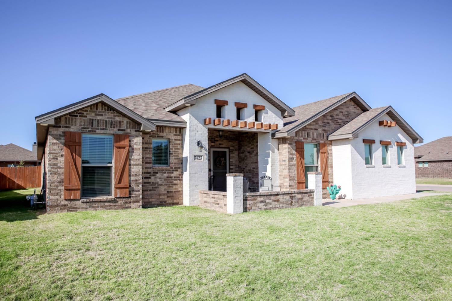 Property Photo:  7423 28th Street  TX 79407 