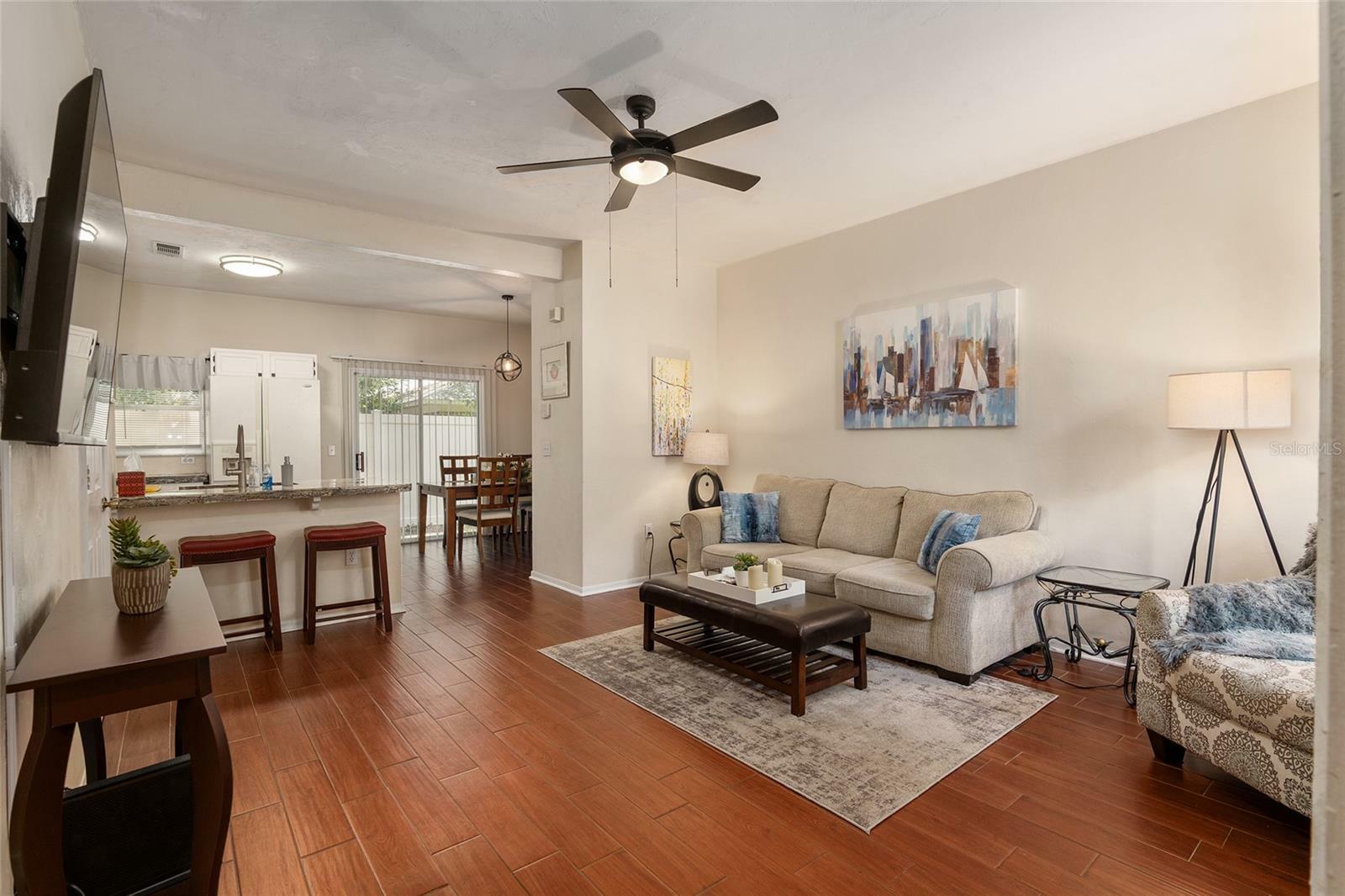 Property Photo: 1710 NW 7th Street 702 FL 32609