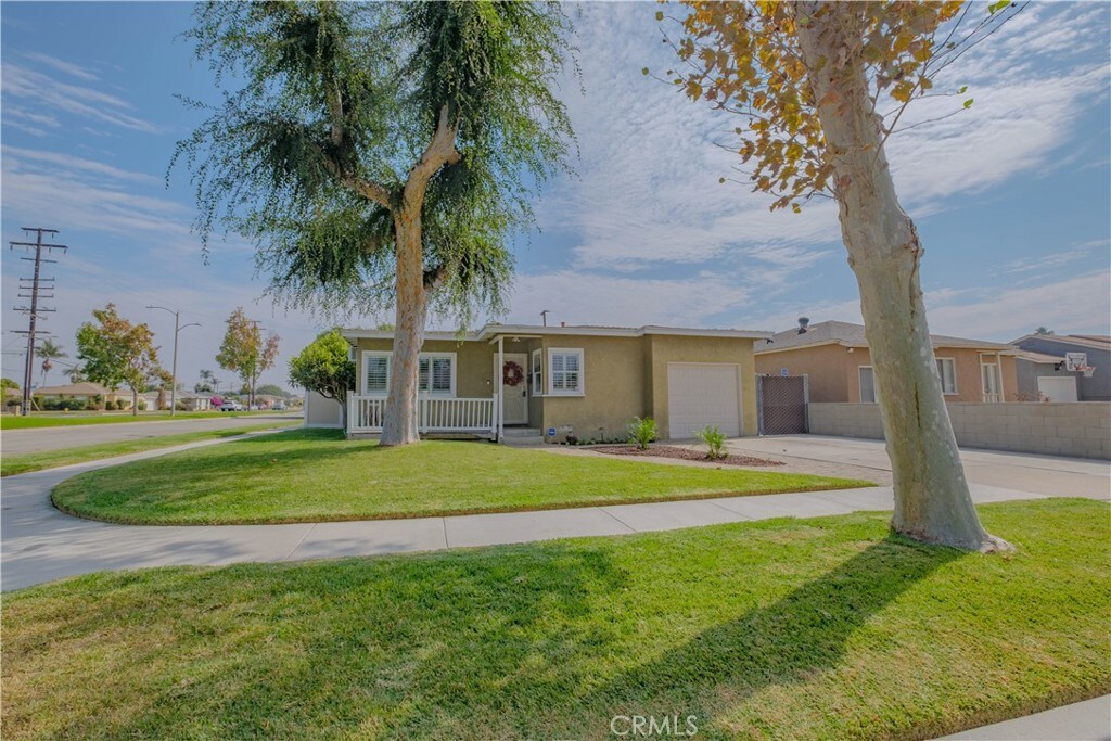 Property Photo:  13402 Ardis Avenue  CA 90706 