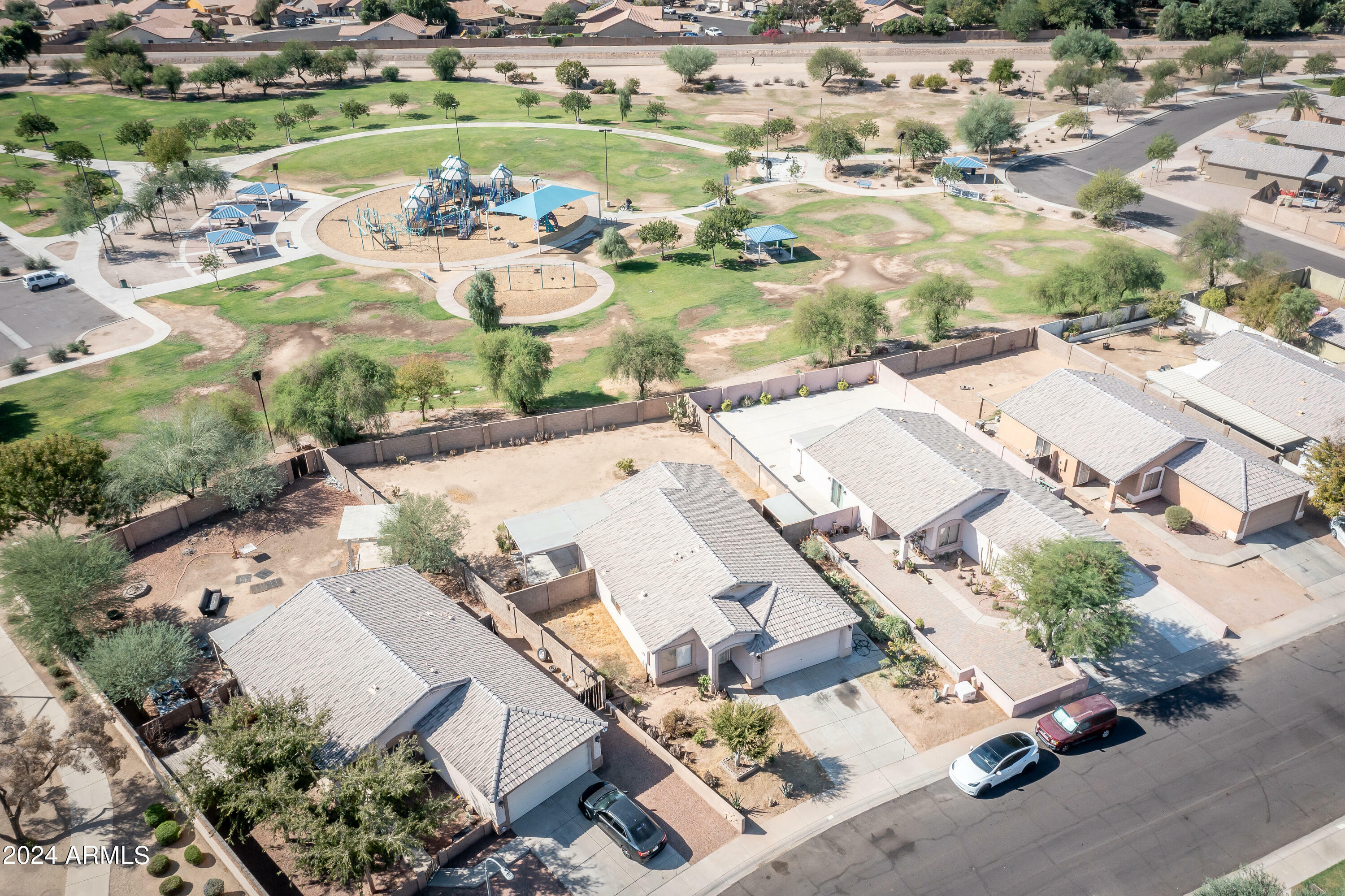 Property Photo:  7557 W Colter Street  AZ 85303 