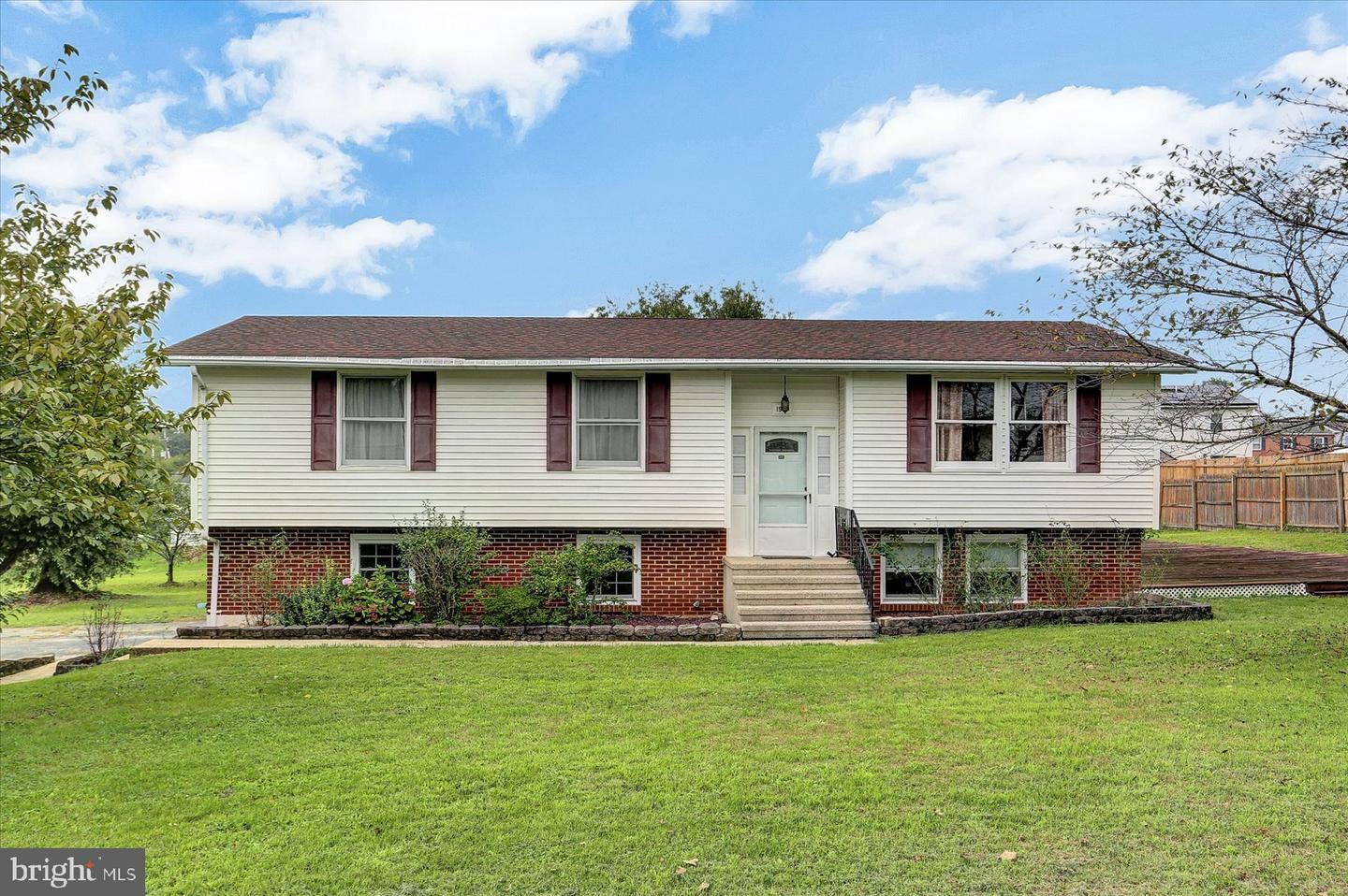 Property Photo: 1910 Reservoir Drive PA 17013