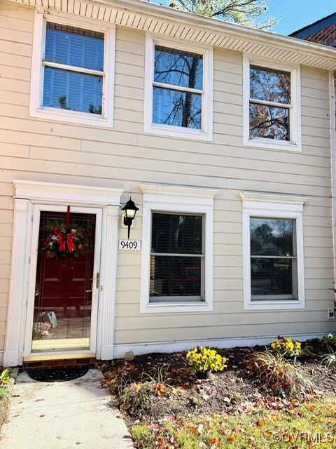 Property Photo:  9409 Poppy Court  VA 23294 