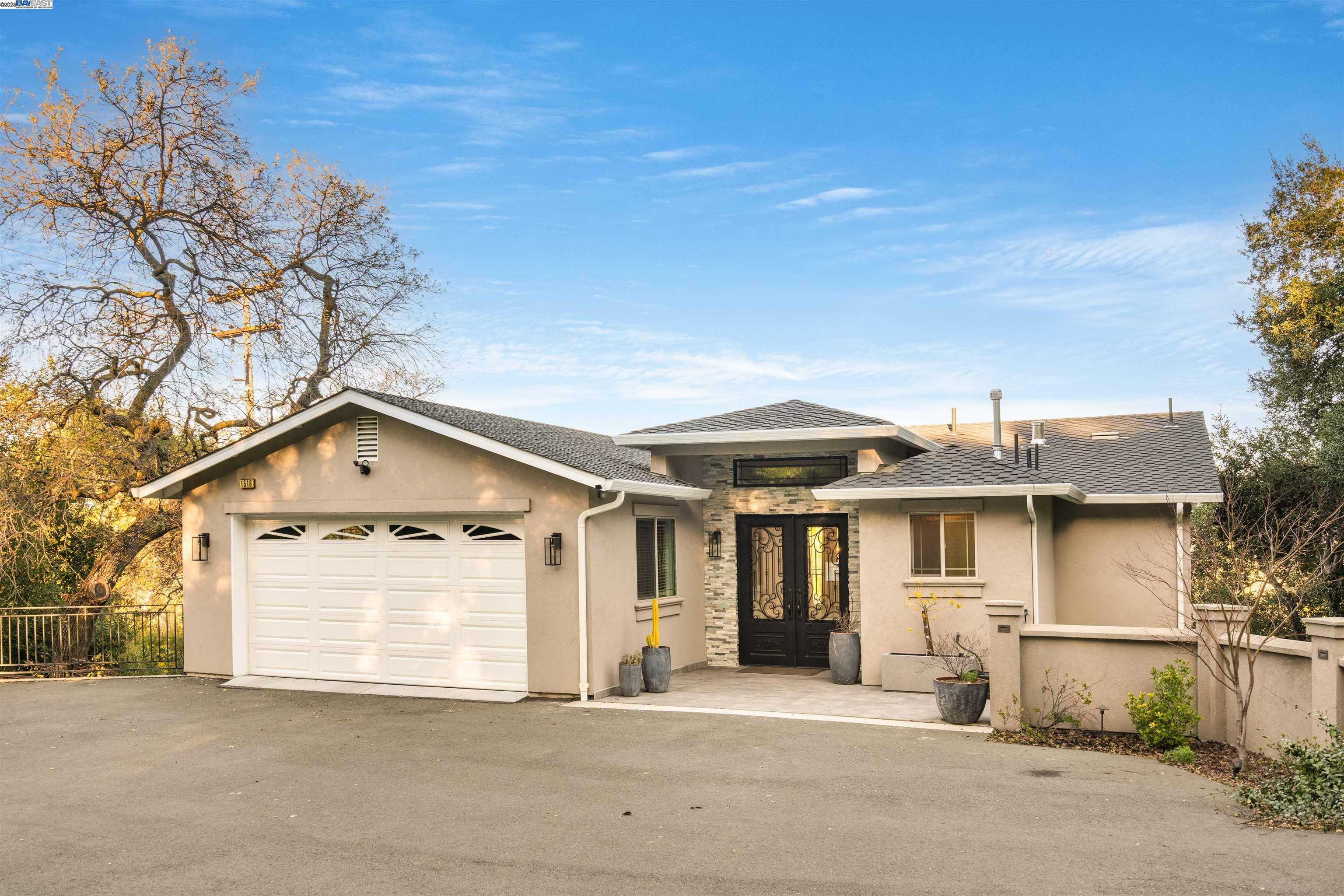 Property Photo:  1516 Pleasant Hill Road  CA 94549 