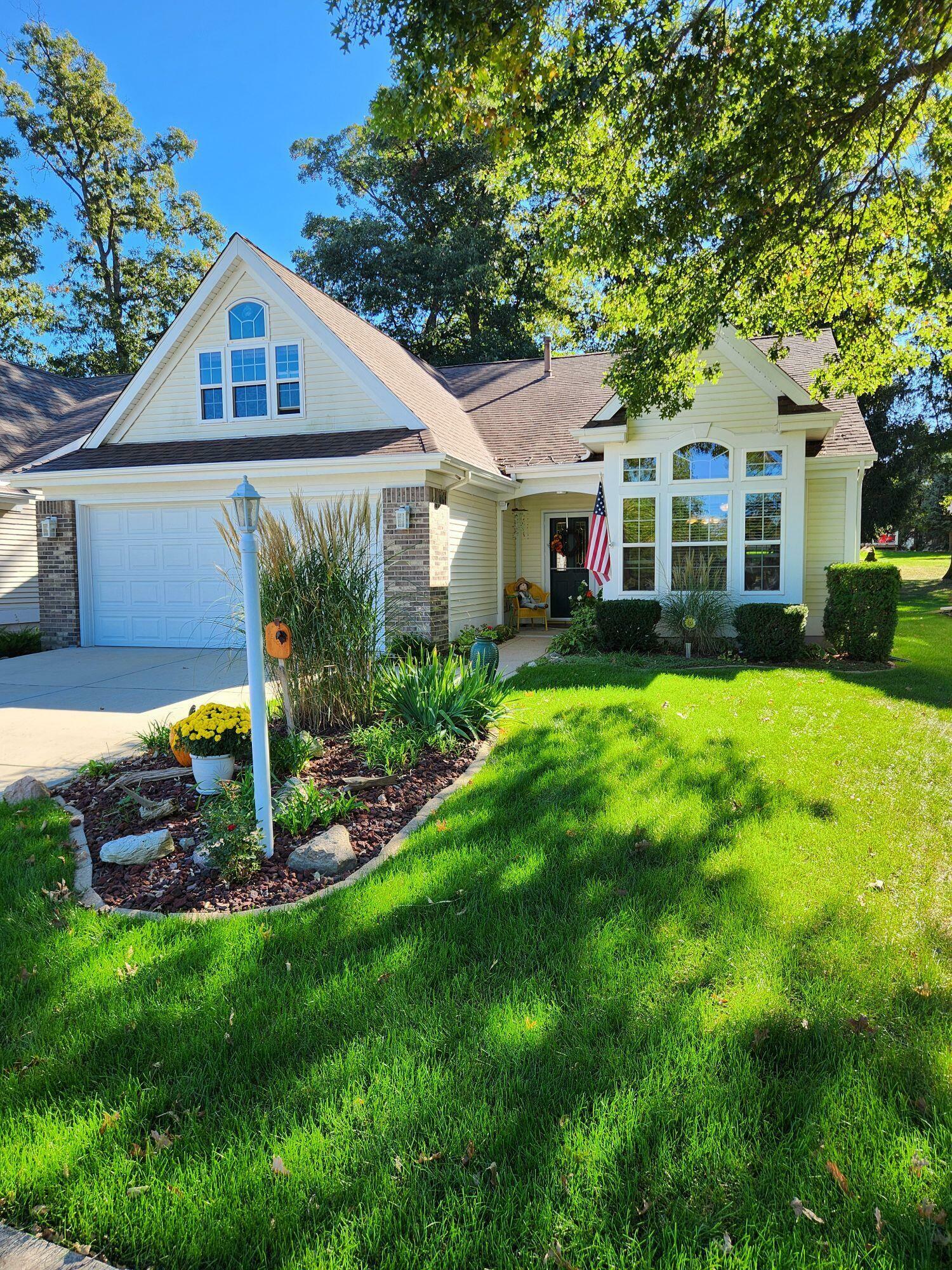Property Photo: 3006 Towne Commons Drive IN 46385