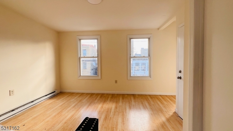 Property Photo:  512 Summer St 2  NJ 07501 