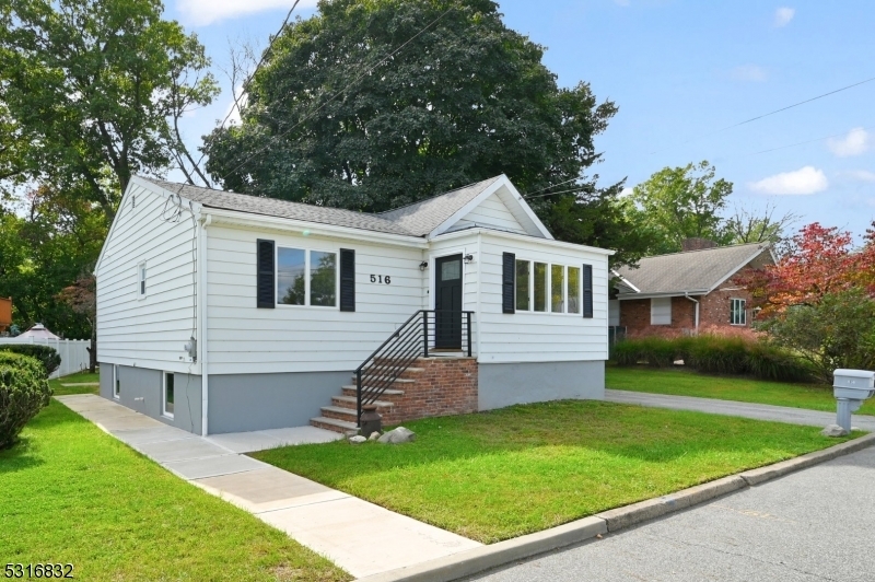 Property Photo:  516 Riverdale Blvd  NJ 07442 