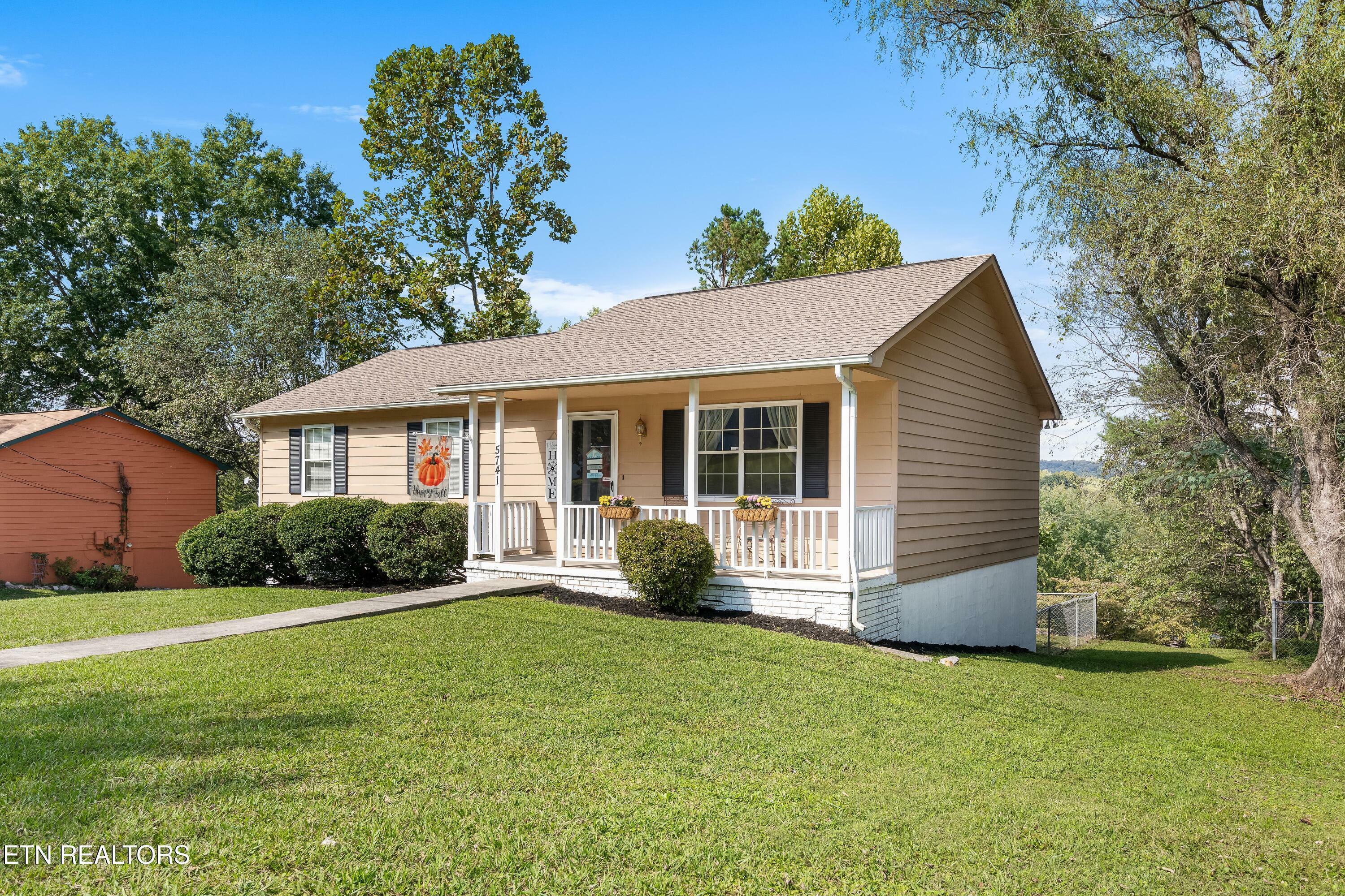 Property Photo:  5741 Acapulco Ave  TN 37921 