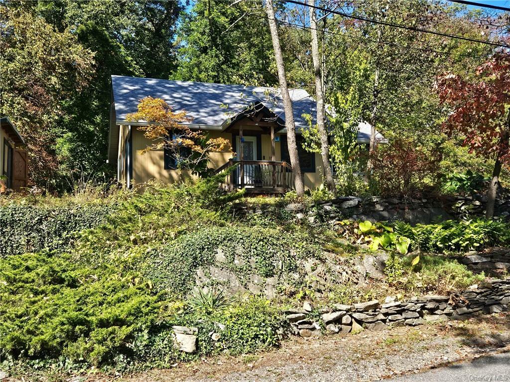 Property Photo:  19 Blueberry Hill Hill  NY 10925 