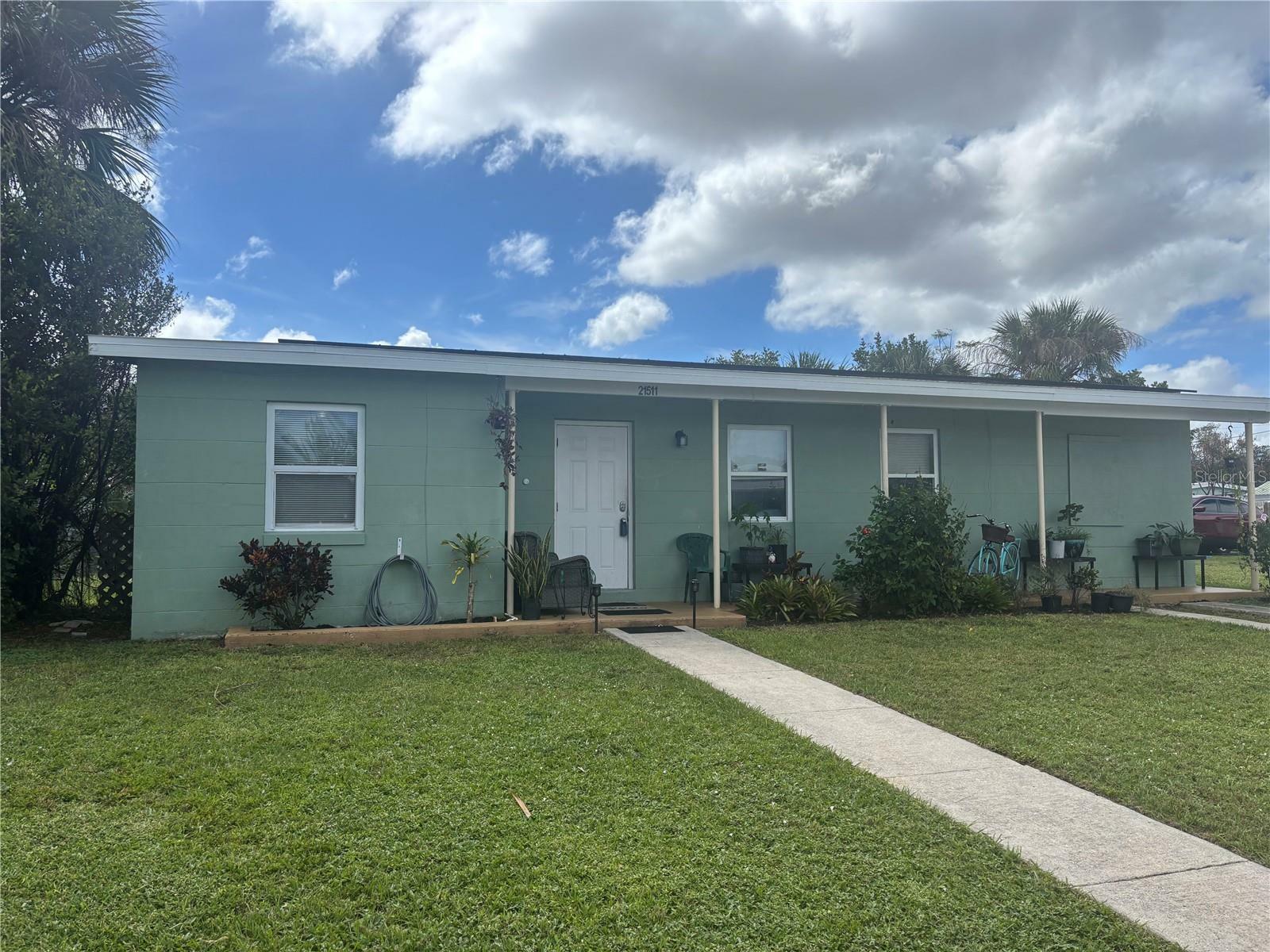 Property Photo:  21511 Mallory Avenue  FL 33952 