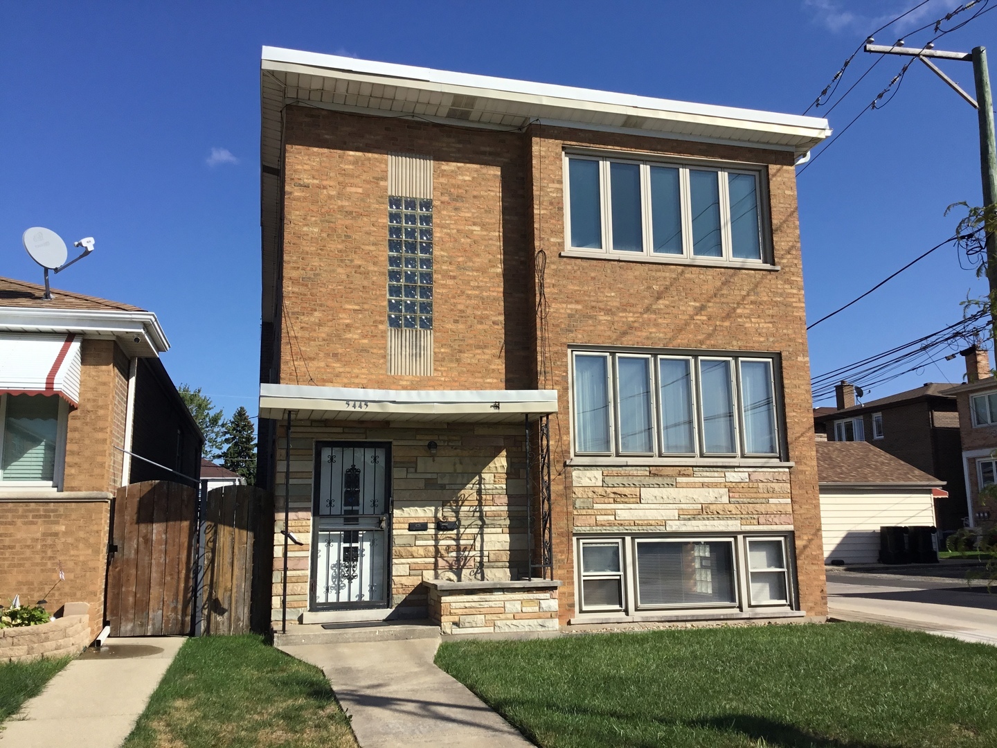 5445 S Kilbourn Avenue  Chicago IL 60632 photo