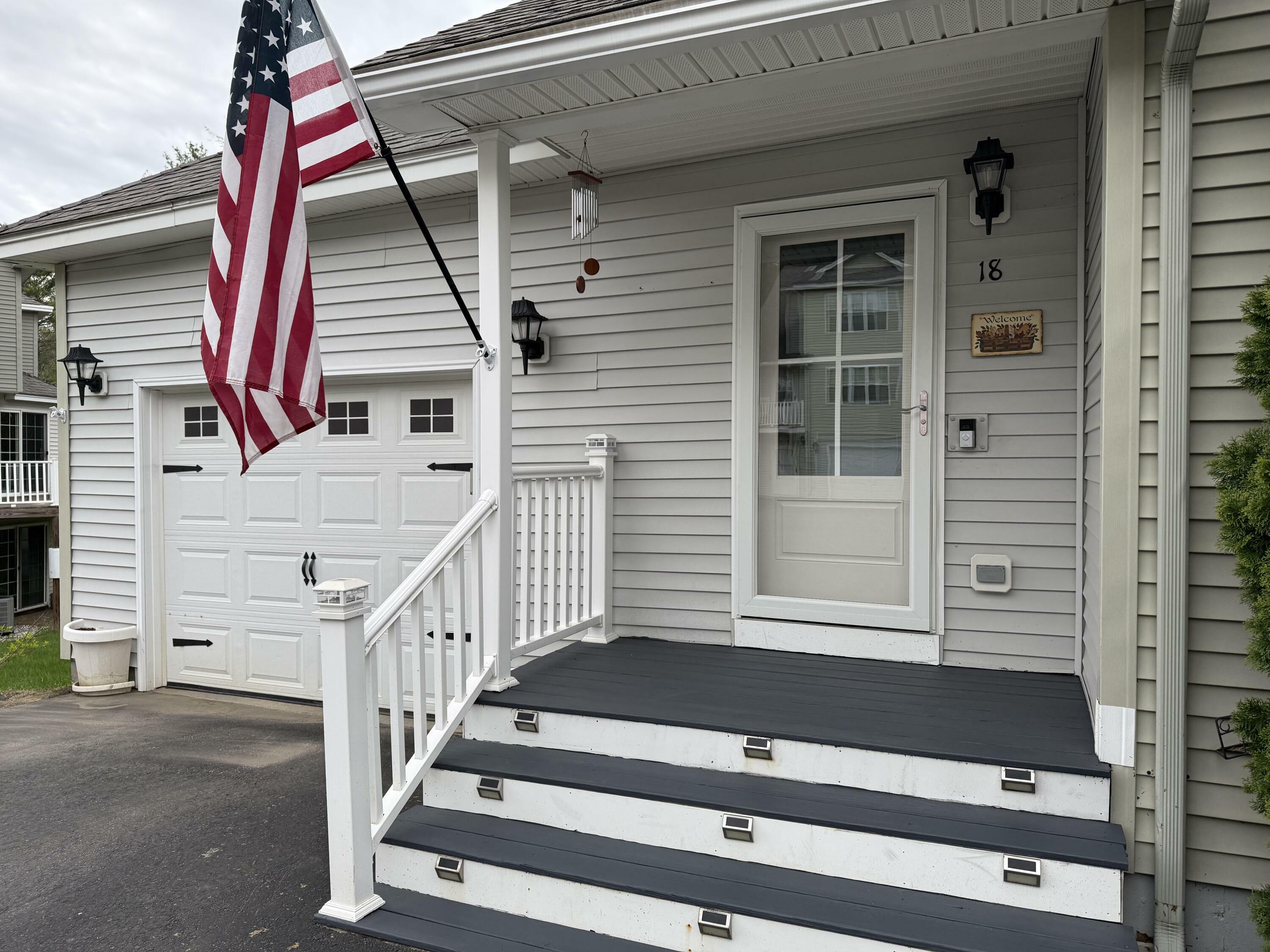 18 Ledges Court 18  Lewiston ME 04240 photo