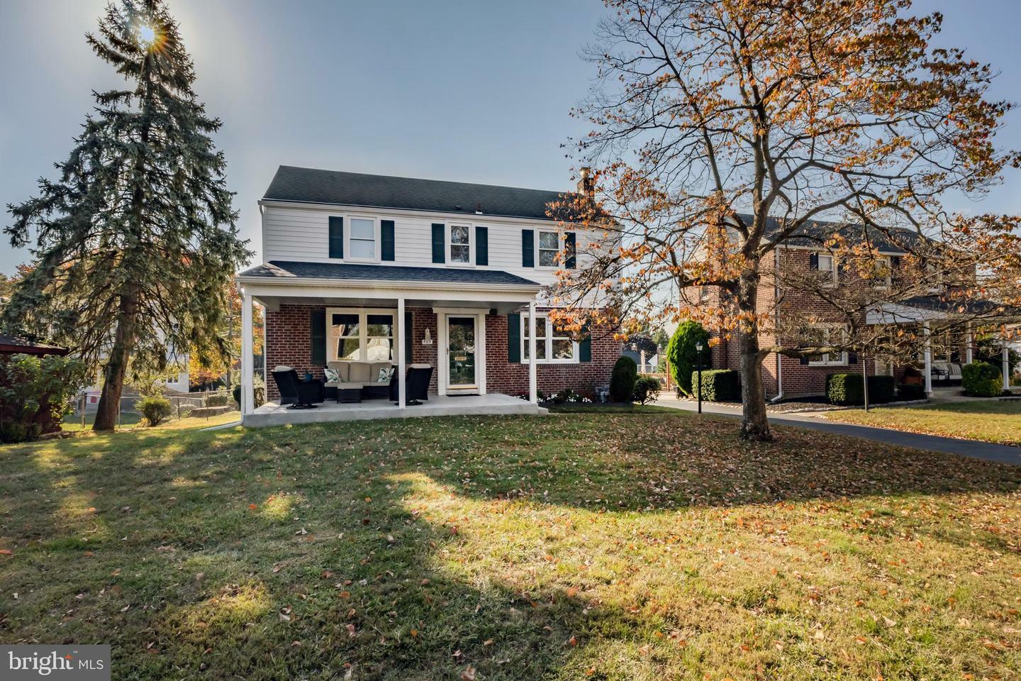 Property Photo:  405 Avondale Road  PA 19083 