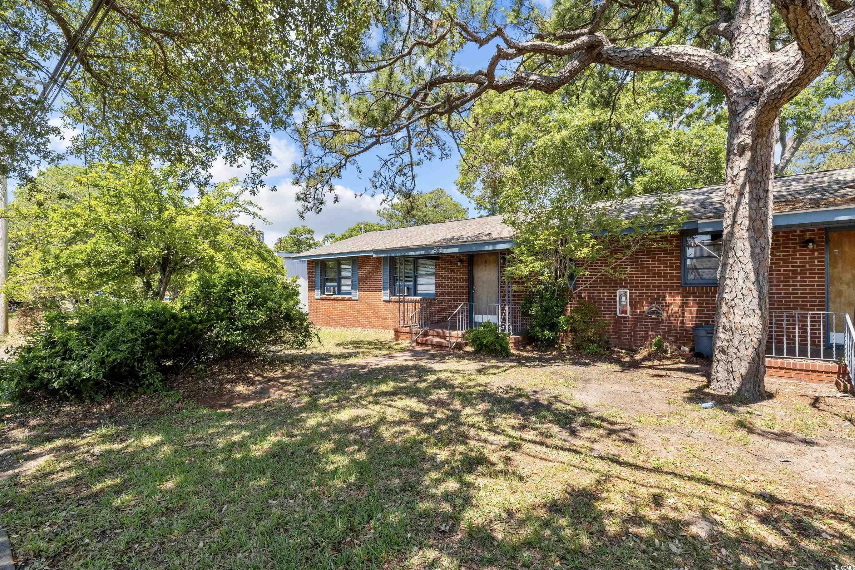 Property Photo:  501 Oak St.  SC 29577 