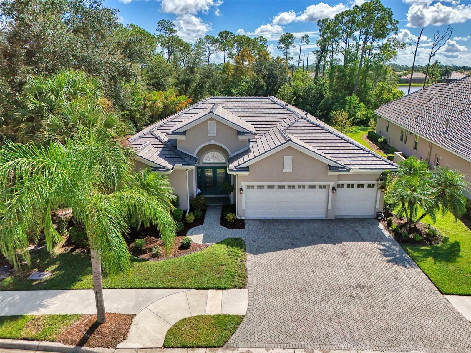 Property Photo:  1062 Eagles Flight Way  FL 34287 