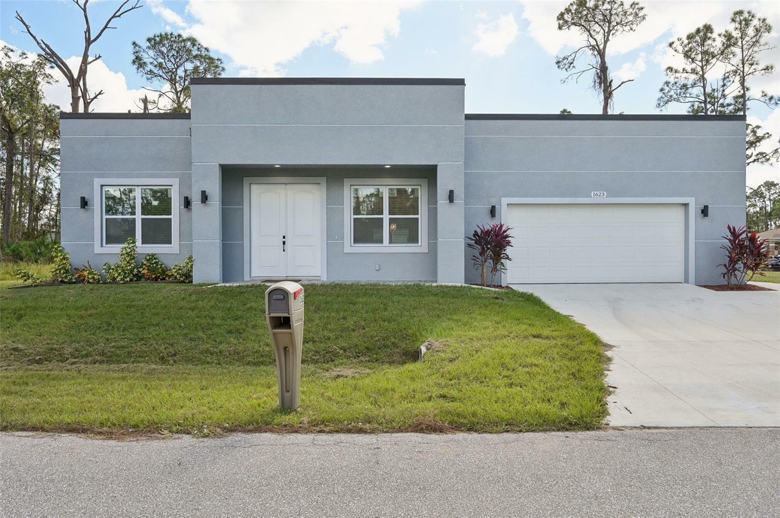 Property Photo:  1623 Kadashow Avenue  FL 34288 