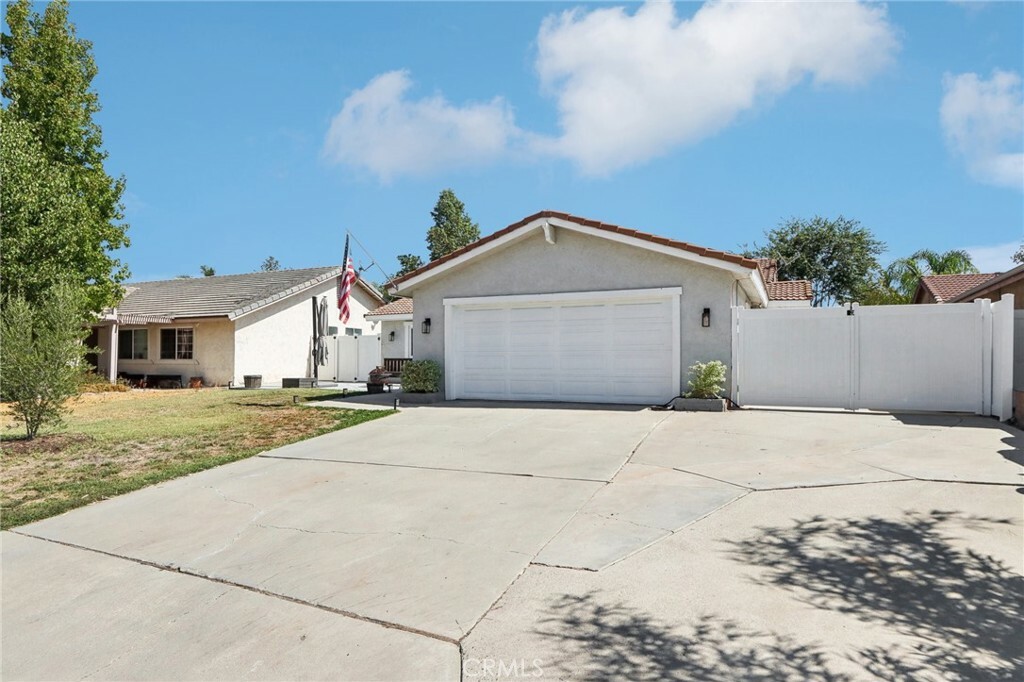 Property Photo:  30192 Skipjack Drive  CA 92587 