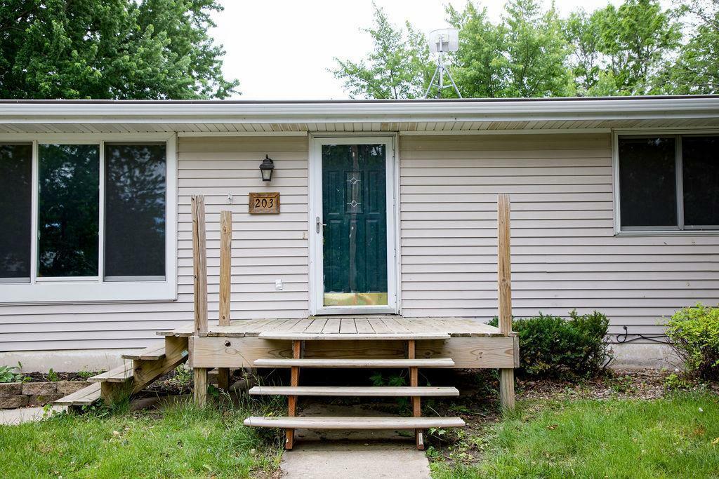 Property Photo:  203 Nelson Avenue  MN 55953 