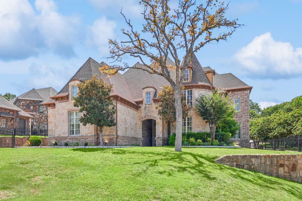 Property Photo:  7312 Vanguard Court  TX 76034 