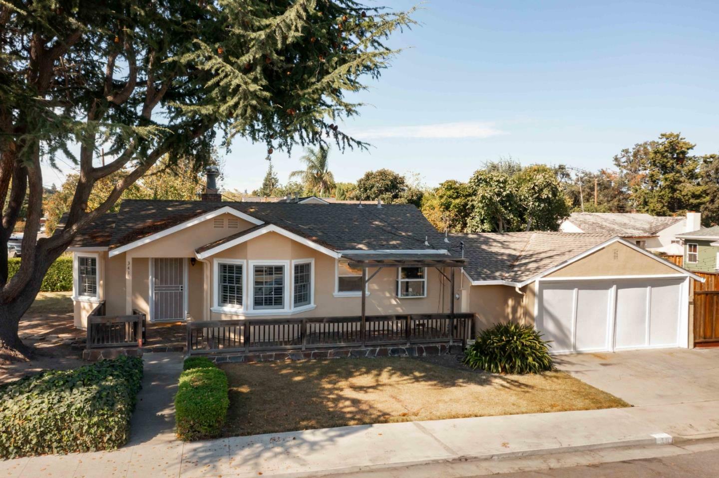 Property Photo:  341 North Bayview Avenue  CA 94085 