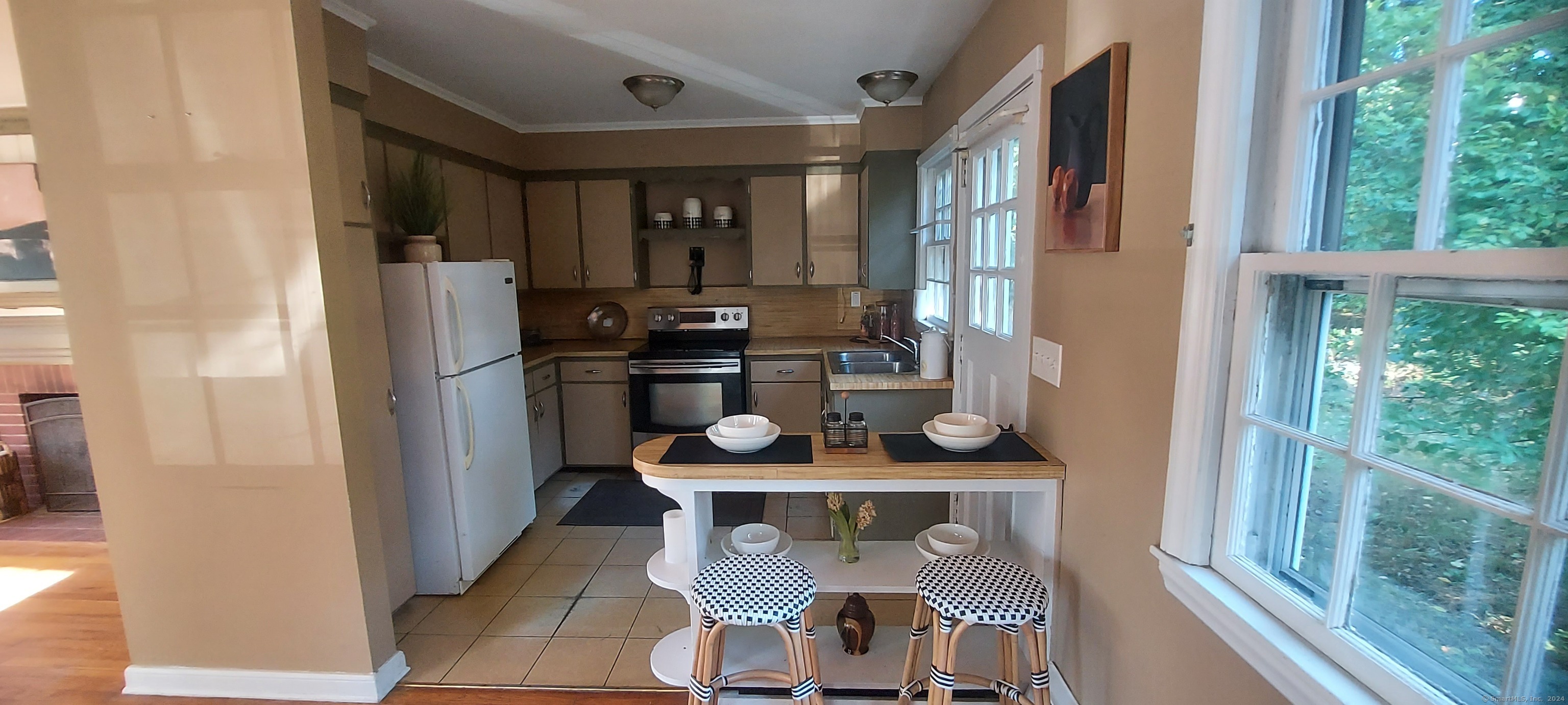 Property Photo:  12 Salem Turnpike  CT 06360 