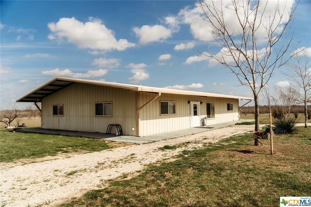 Property Photo:  8804 Williamson Road  TX 78640 