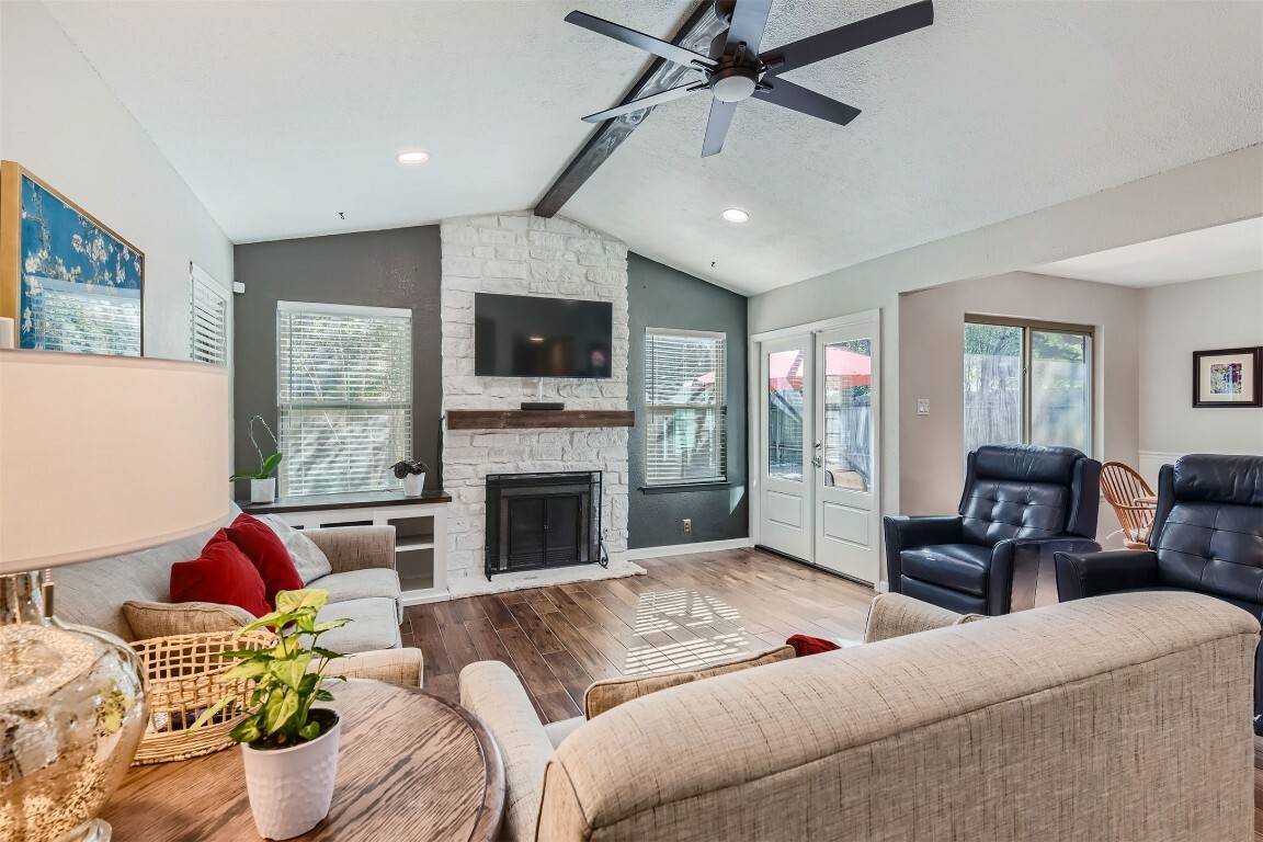 Property Photo: 4910 Pelham Drive TX 78727