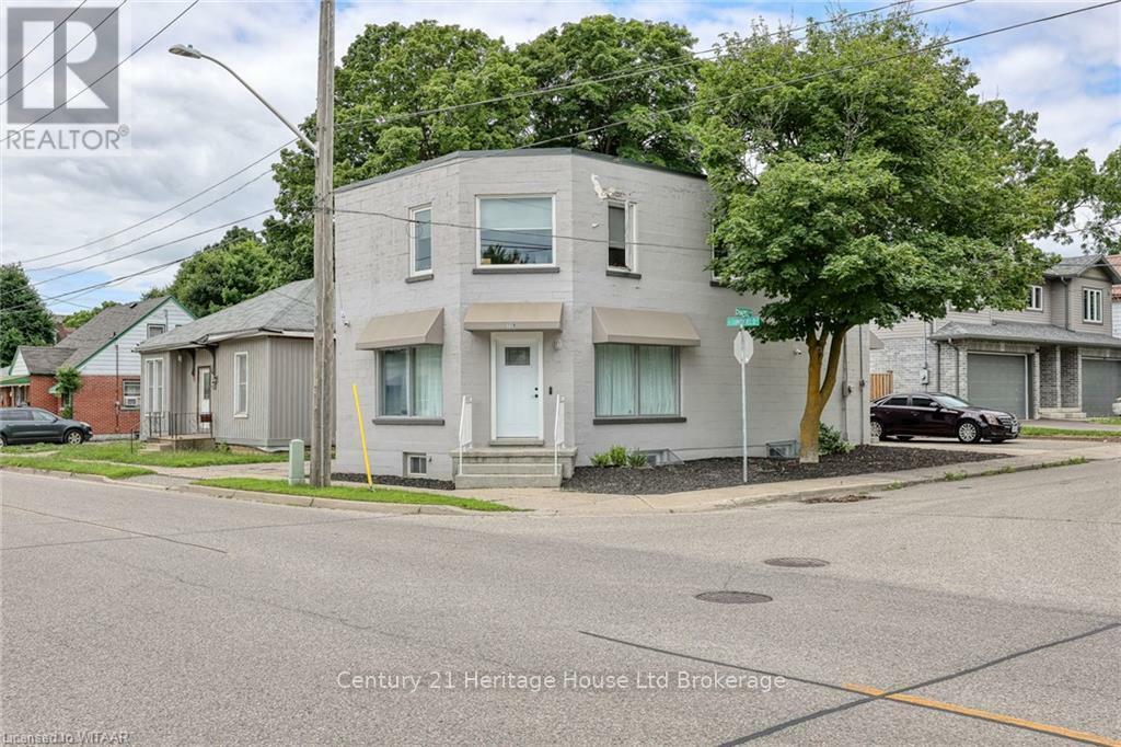 Photo de la propriété:  729 Hounsfield Street  ON N4S 1P3 