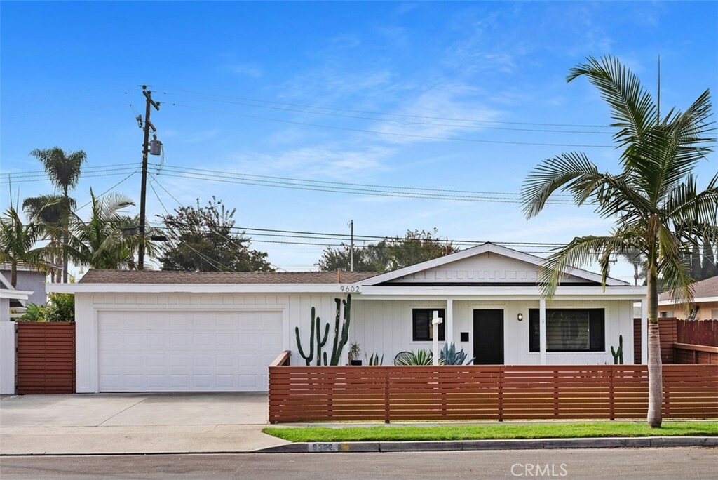 9602 Albacore Drive  Huntington Beach CA 92646 photo