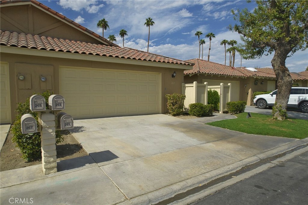 Property Photo:  263 Serena Drive  CA 92260 