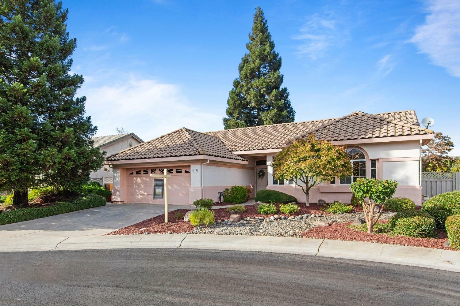 Property Photo:  117 Siggens Court  CA 95747 