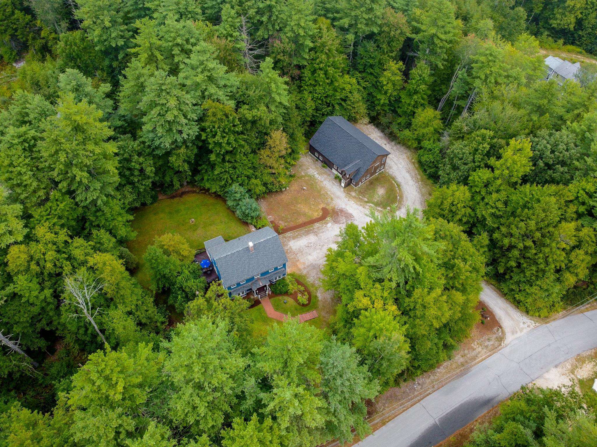 Property Photo:  7 Arrowwood Road  NH 03070 