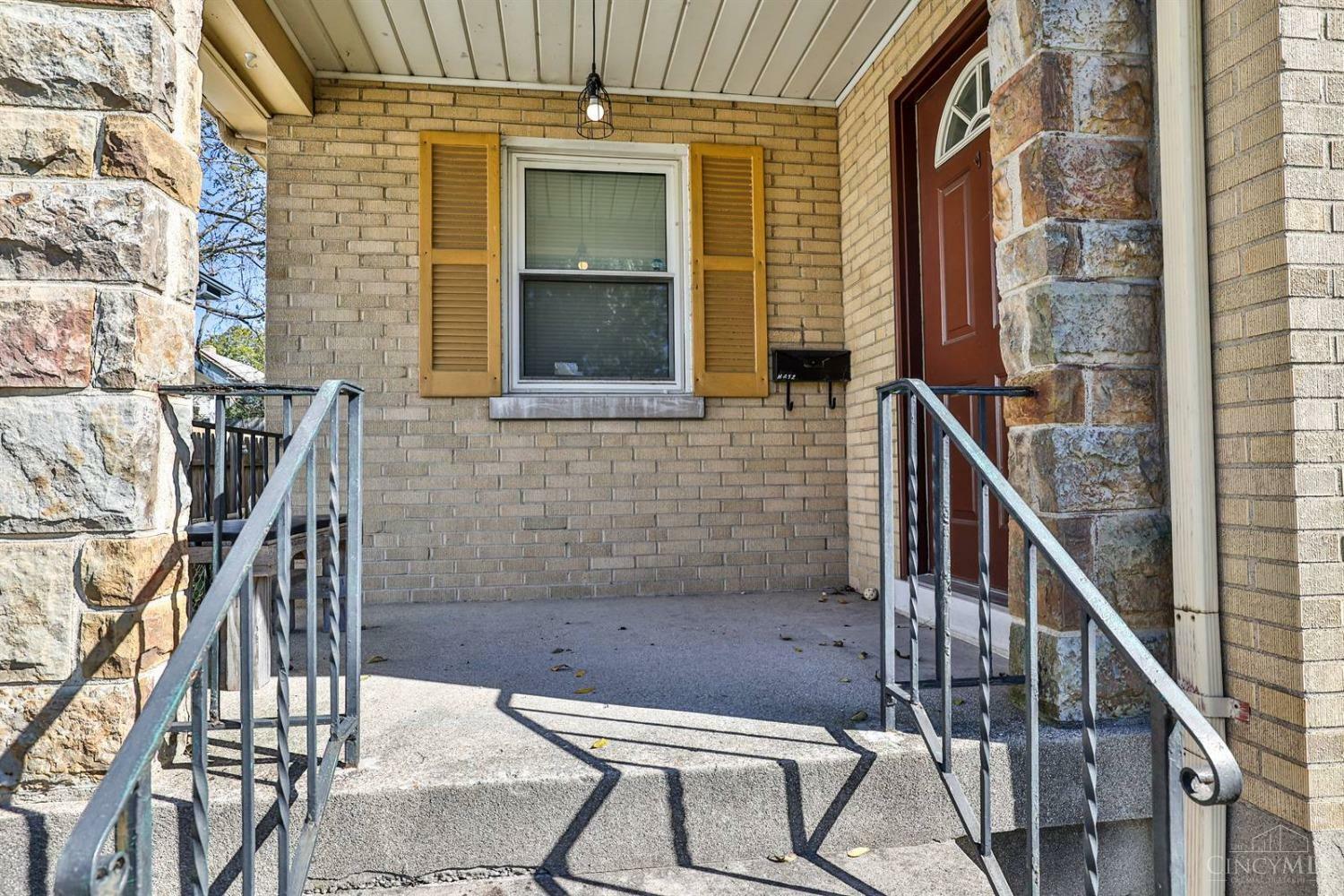 Property Photo:  3400 Robb Avenue  OH 45211 