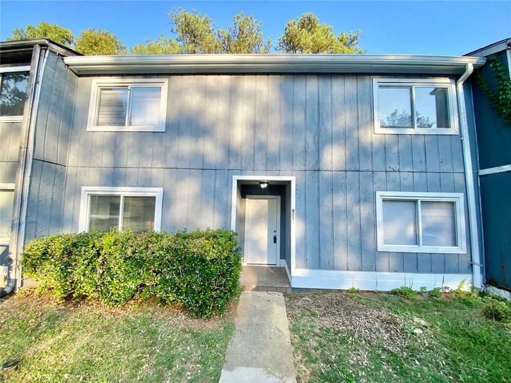 Property Photo:  927 Pine Oak Trail 927  GA 30168 