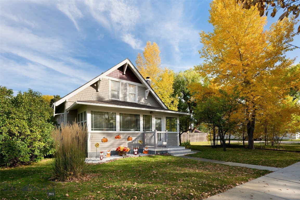 Property Photo:  617 1st Avenue E  MT 59752 