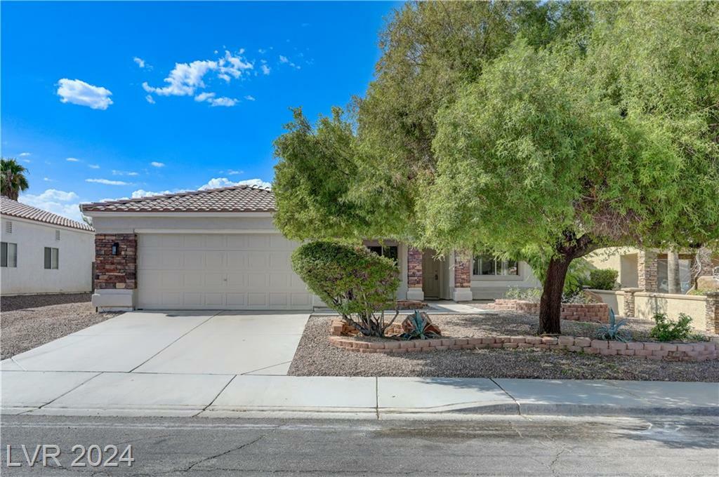 Property Photo:  5241 Clinging Vine Street  NV 89031 