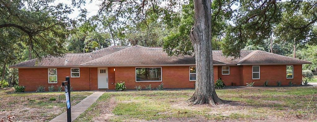 609 Newton Drive  Richmond TX 77469 photo