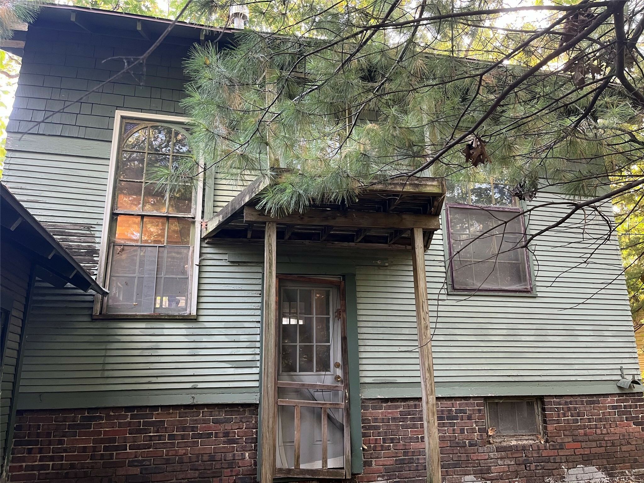 Property Photo:  1604 24th Place  IA 50310 