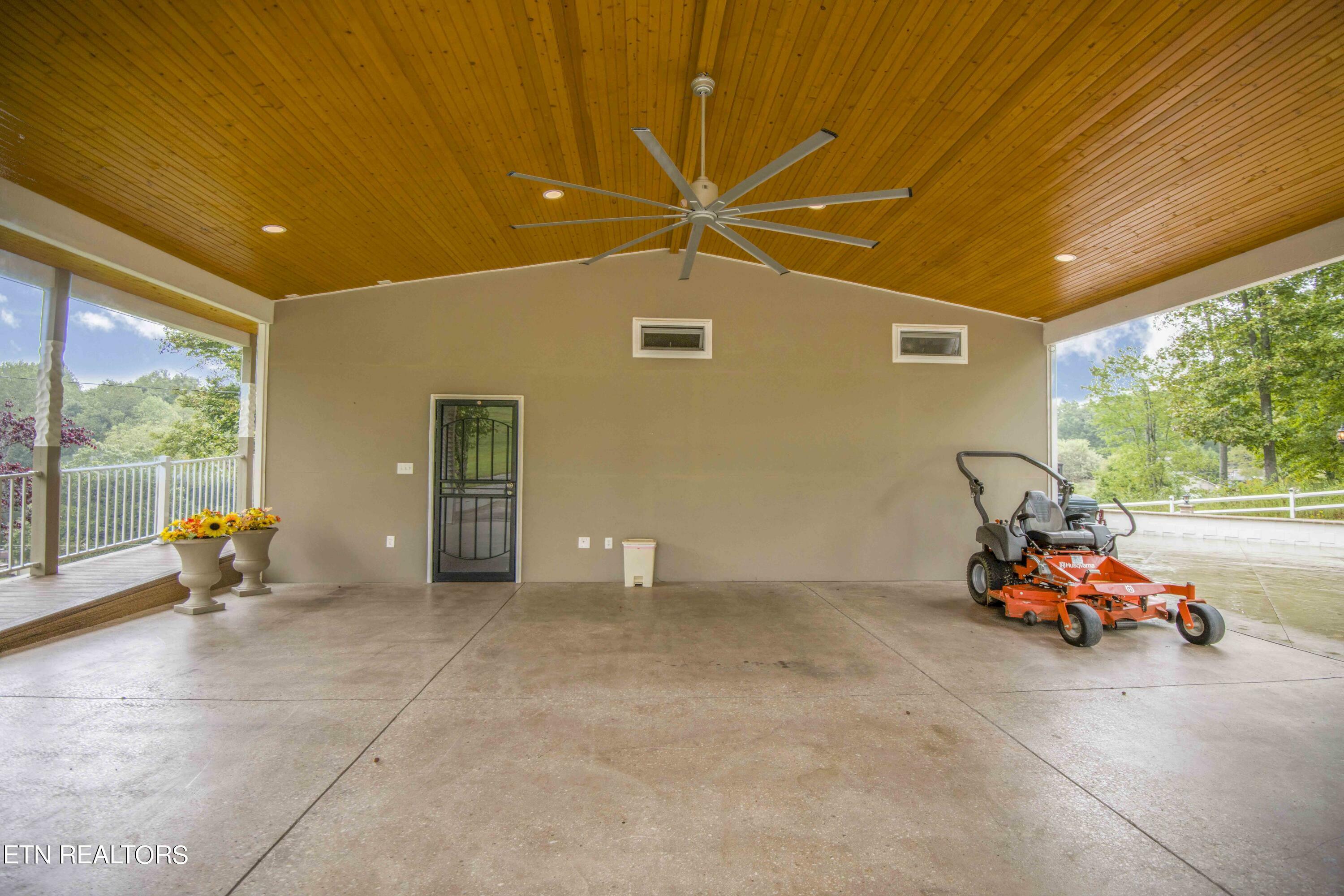 Property Photo:  2612 Wayland Rd  TN 37914 