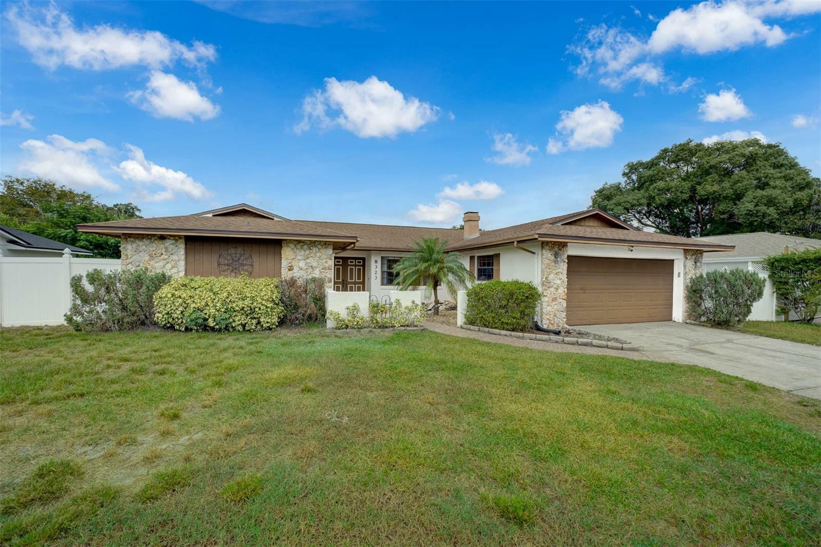 Property Photo:  8323 Banyan Boulevard  FL 32819 