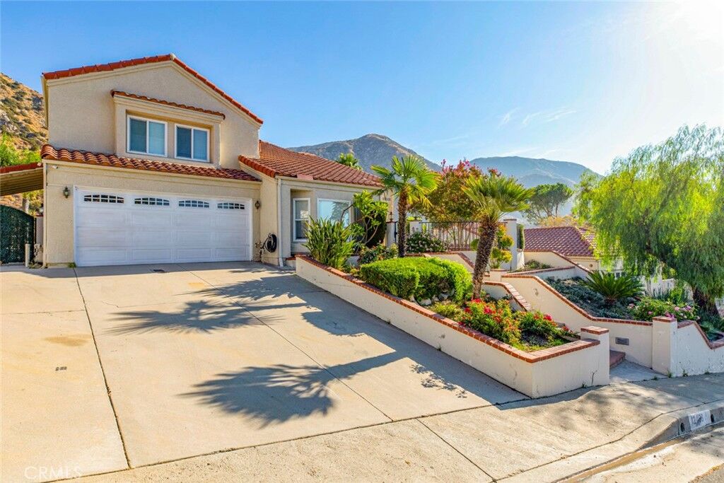 Property Photo:  12468 Rajah Street  CA 91342 