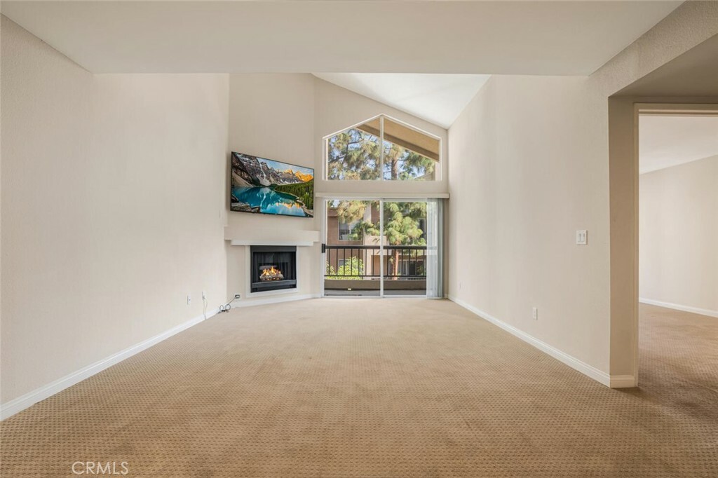 Property Photo:  21550 Burbank Boulevard 316  CA 91367 