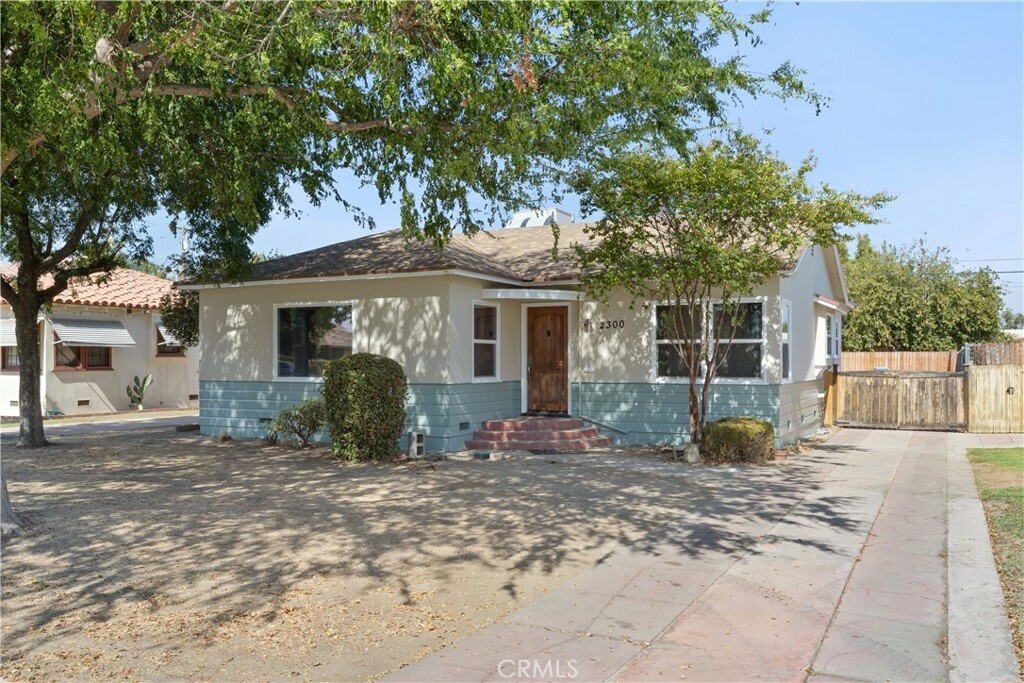 Property Photo:  2300 1st Street  CA 93304 