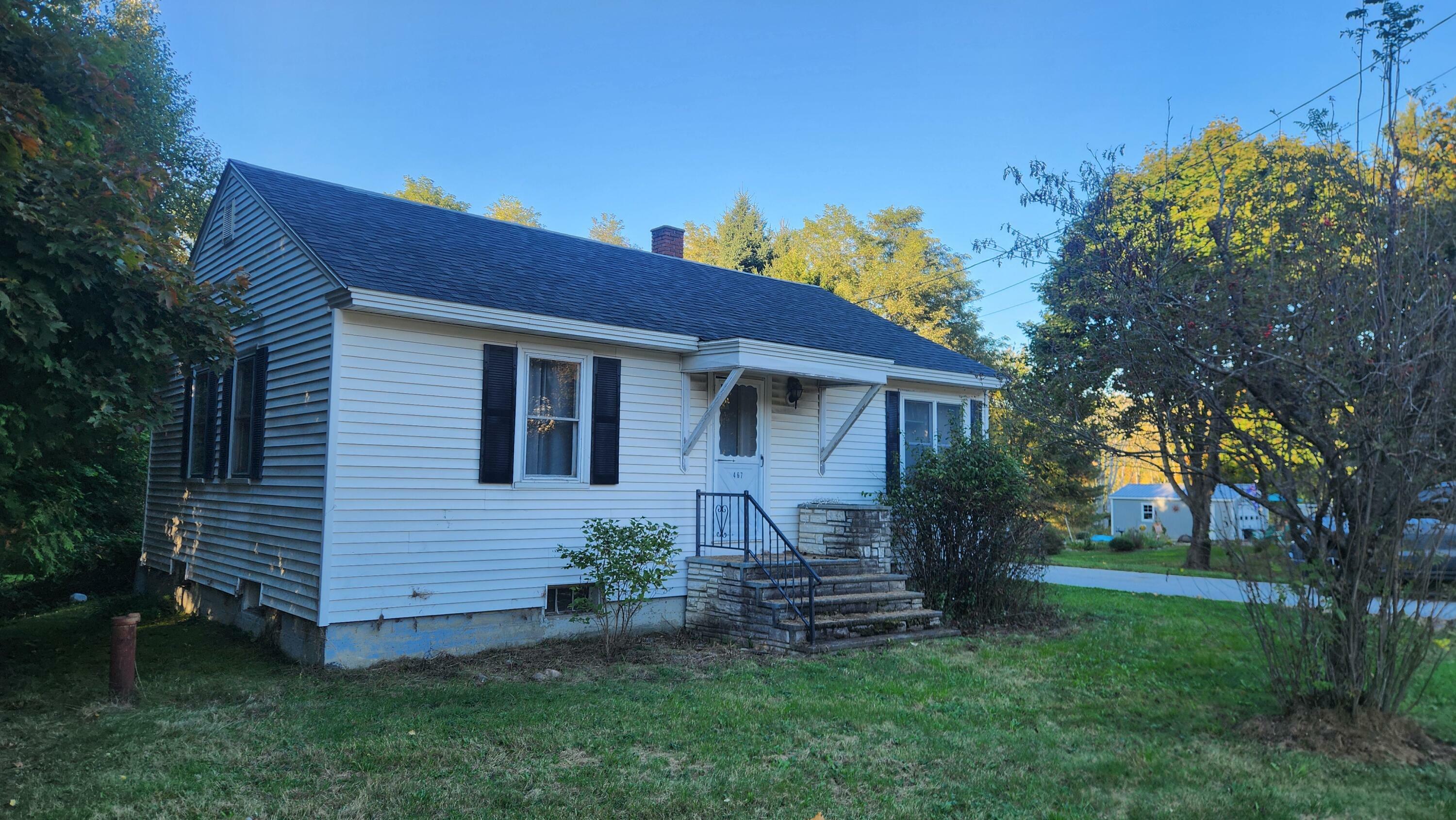 Property Photo:  467 River Road  ME 04474 