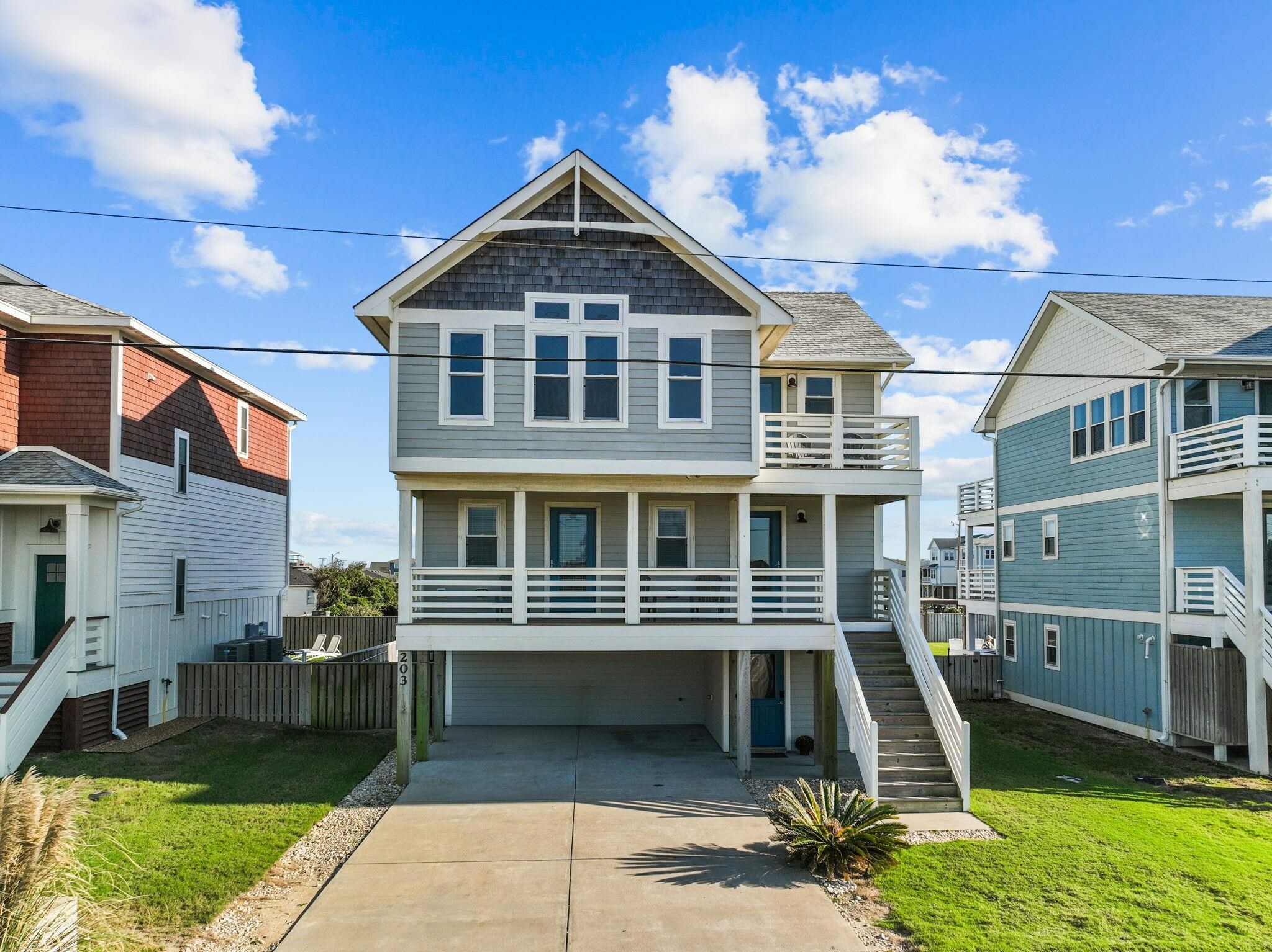 Property Photo: 203 E Eckner Street NC 27949