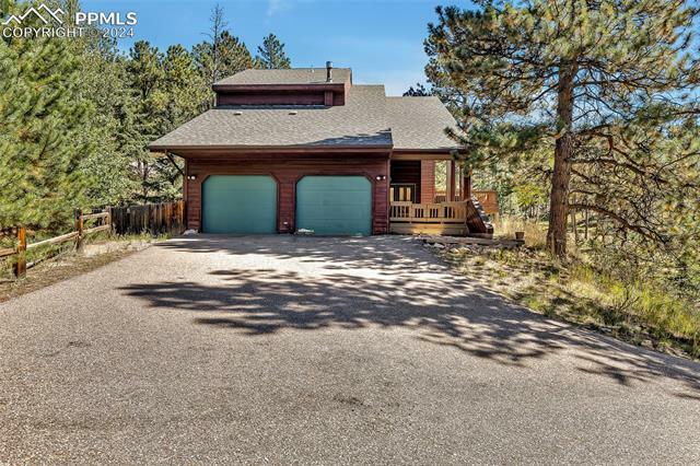 Property Photo:  2601 Vista Glen Court  CO 80863 