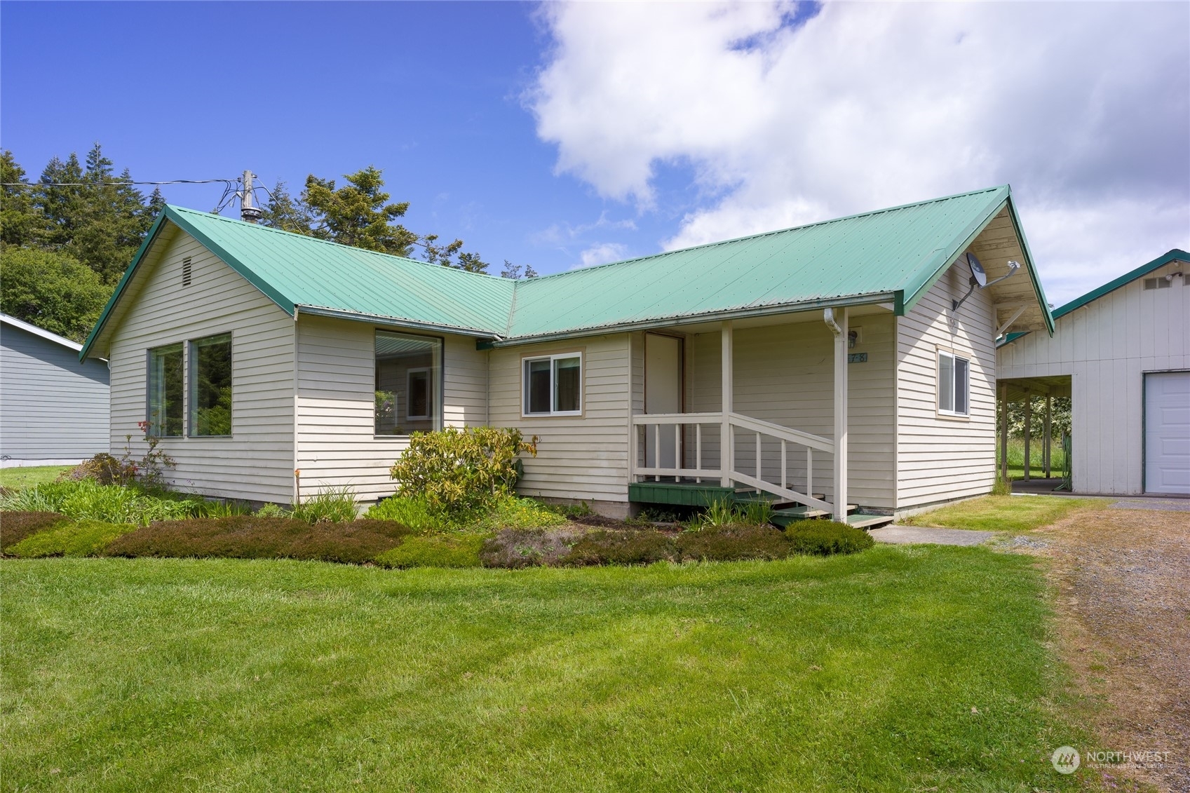 Property Photo:  478 Lopez Road  WA 98261 