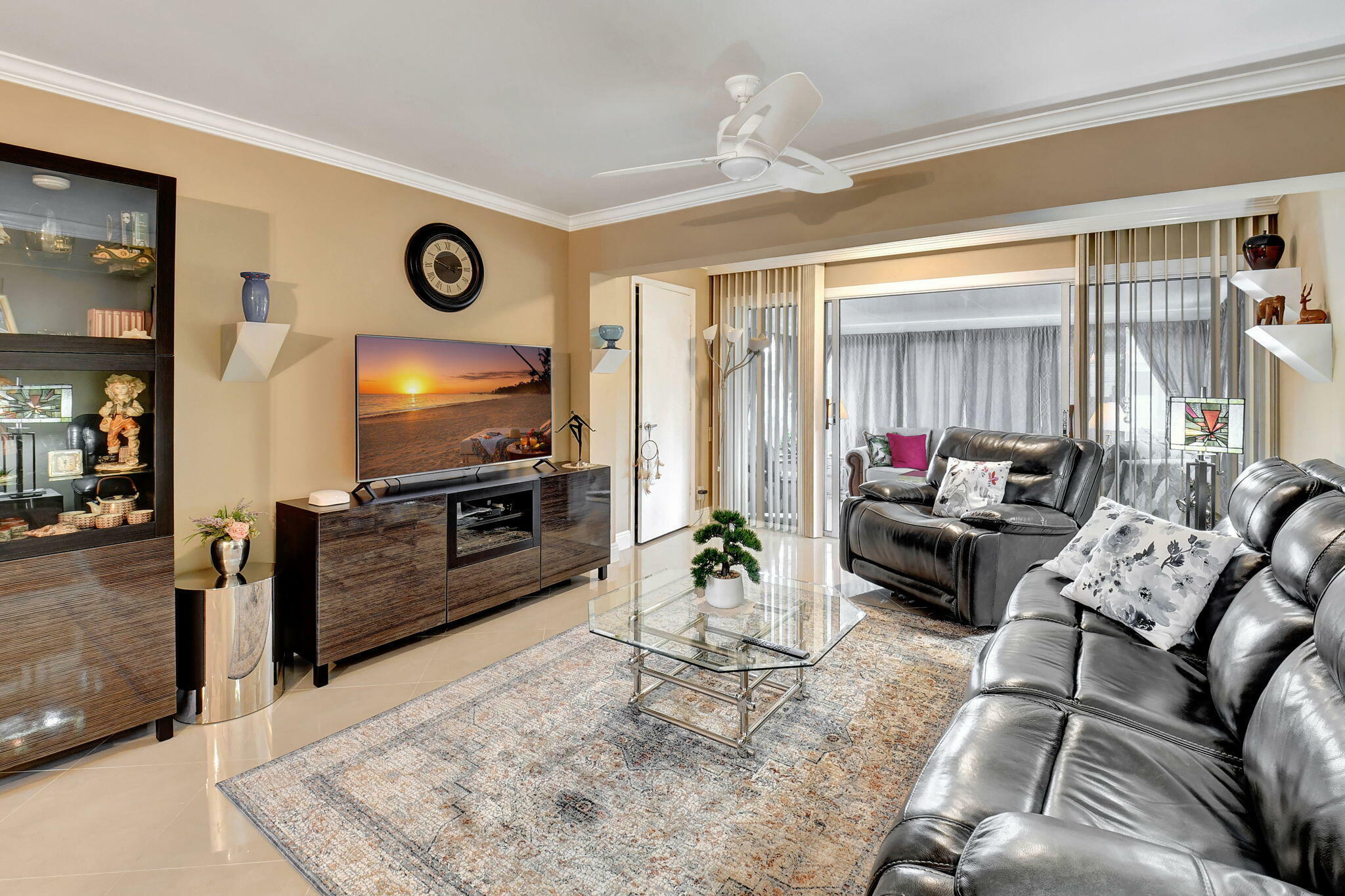 Property Photo: 2721 SW 15th Street 203 FL 33445
